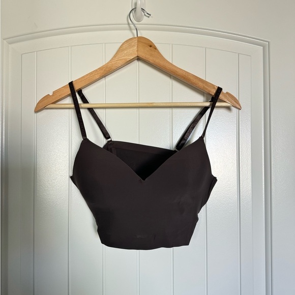 Danskin Other - Danskin brown seamless sculpting bra size 36 C